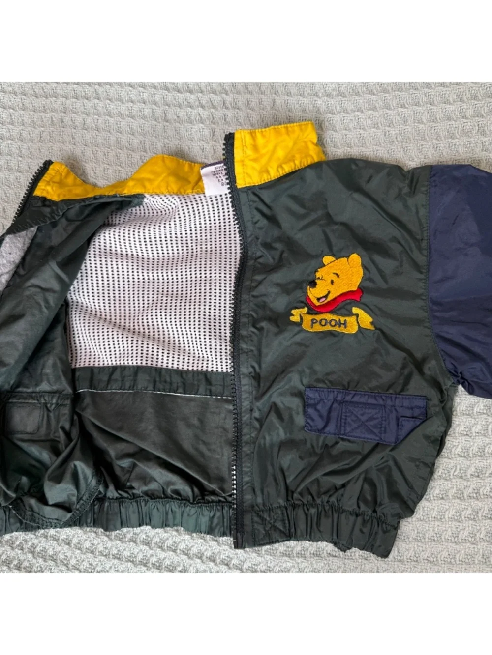 Vintage Y2K Winnie the Pooh Jacket Baby 18M Disney Windbreaker Coat Embroidered